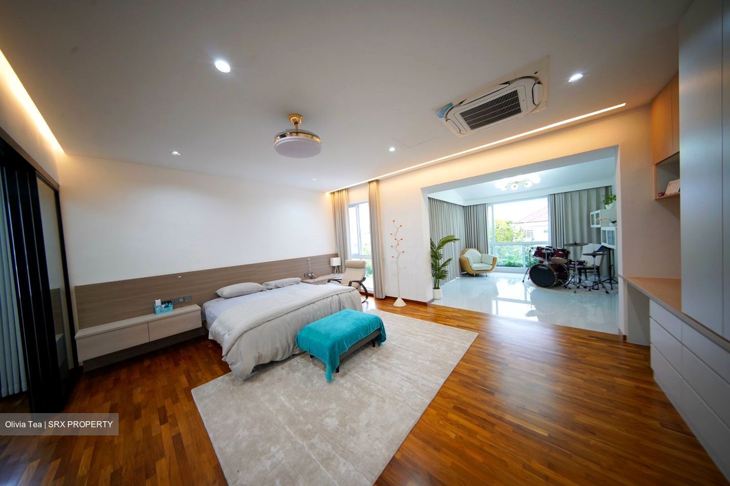 Harvey Crescent (D16), Semi-Detached #442881371